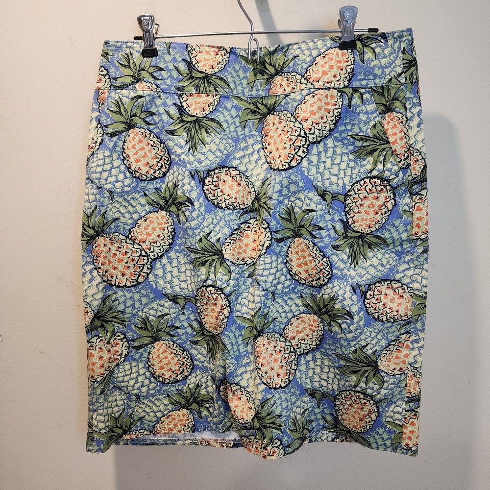 TALBOTS  Cotton Pineapple Print Skirt With Pockets Size 6